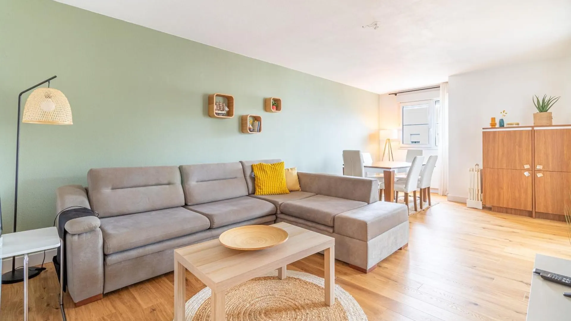 Nice Apartment Of 75 M2 With Terrace In Toulouse